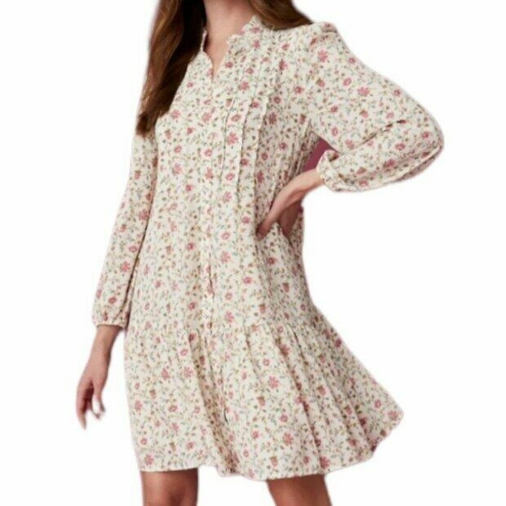 Untuckit Maggie Cottagecore Floral dress with pockets